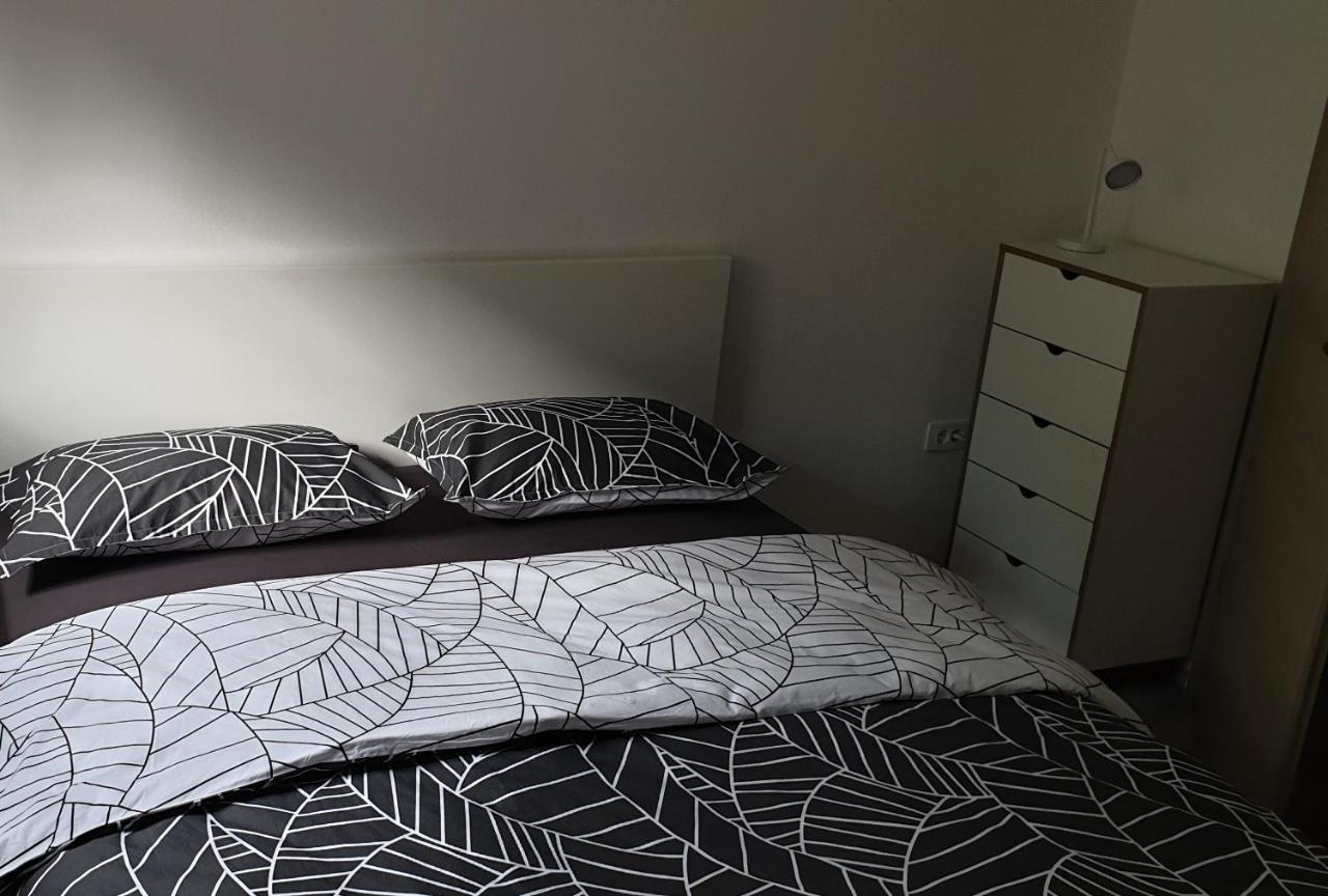 Apartmaji Vitez Apartma 1 โบเว็ก ภายนอก รูปภาพ